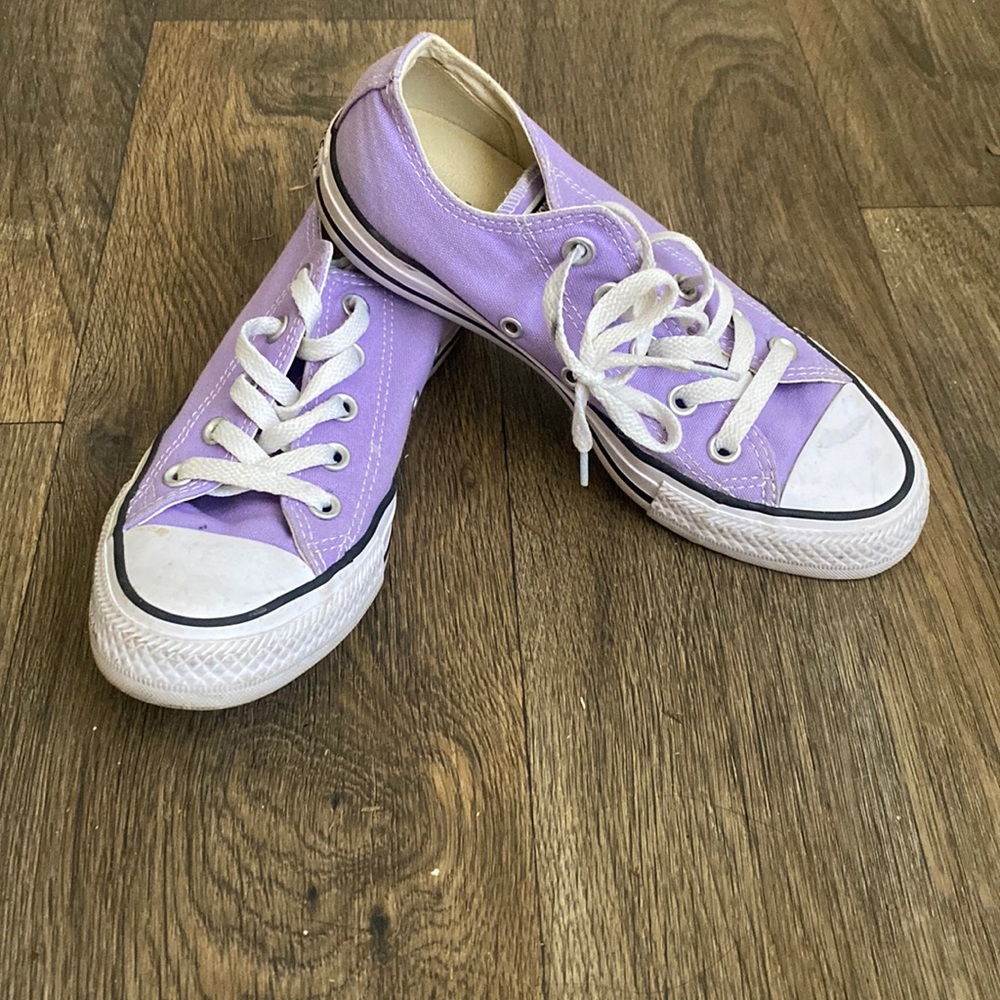 6.0 womens converses